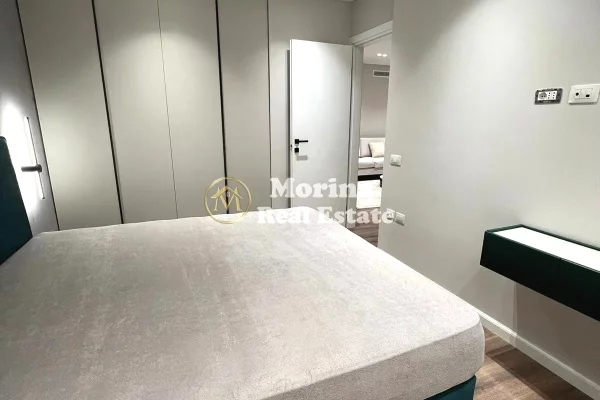 Shtepi me qera Apartament ne Tirane, 2+1, Mobilimi E mobiluar, Pagesa 700  Euro.