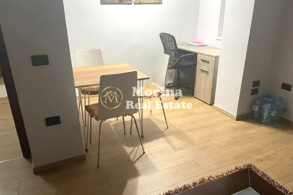 Shtepi me qera Apartament ne Tirane, 1+1, Mobilimi E mobiluar, Pagesa 650  Euro.