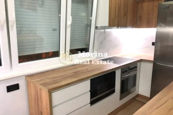 Shtepi me qera Apartament ne Tirane, 1+1, Mobilimi E mobiluar, Pagesa 650  Euro.