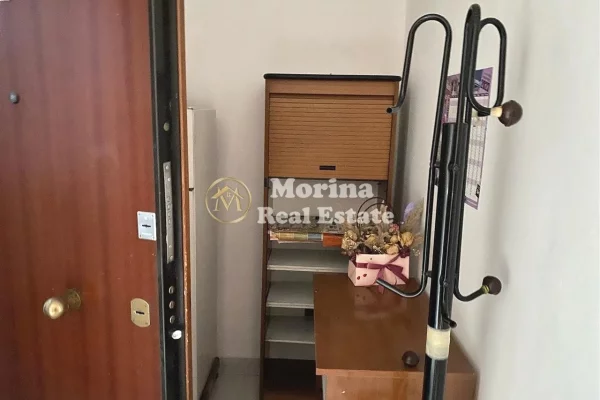 Shtepi me qera Apartament ne Tirane, 2+1, Mobilimi E mobiluar, Pagesa 450  Euro.