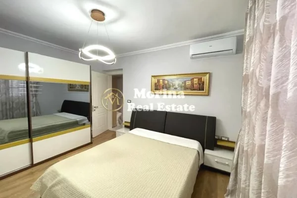 Appartamento in vendita a Tirana 1+1, Arredato