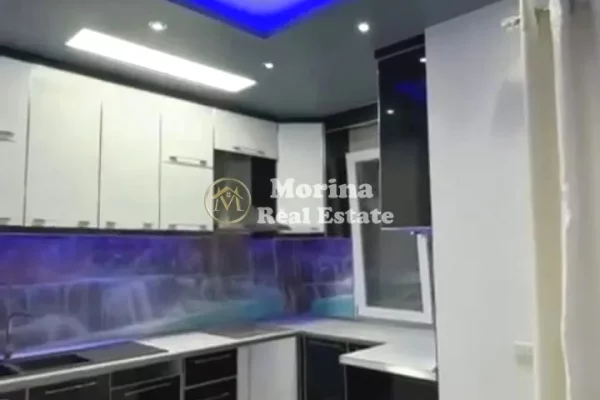 Shtepi ne shitje Apartament ne Tirane, 2+1, Mobilimi Pjeserisht e mobiluar, Pagesa 135,000  Euro.
