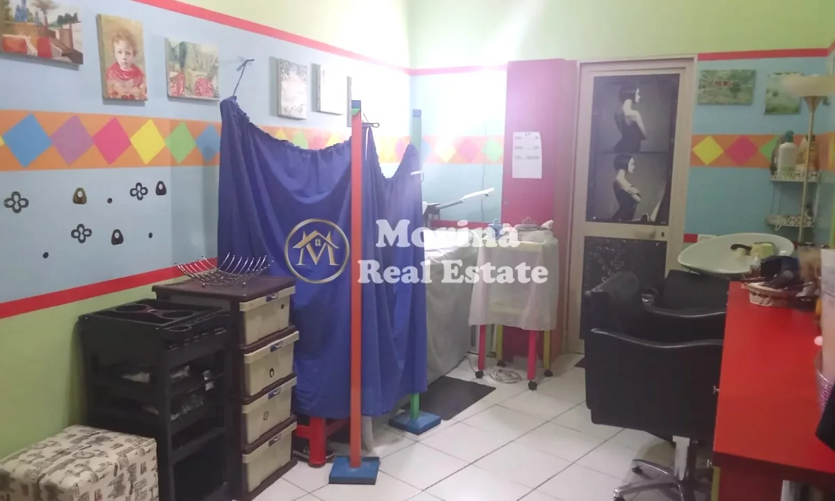 Qera | Ambjent Biznesi | Siri Kodra | 350 Euro/muaj