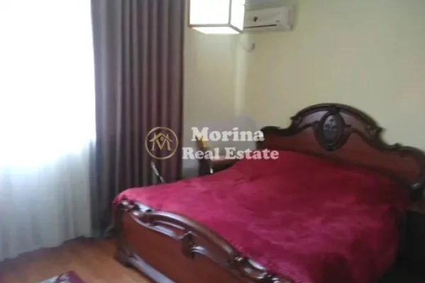 Appartamento in vendita a Tirana 1+1, Arredato