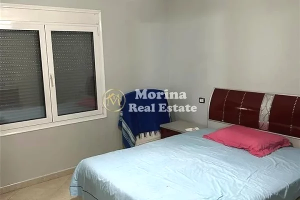 Shtepi me qera Shtepi Private ne Tirane, 3+1, Mobilimi E mobiluar, Pagesa 500  Euro.