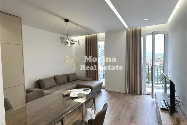 Shtepi me qera Apartament ne Tirane, 1+1, Mobilimi E mobiluar, Pagesa 550  Euro.