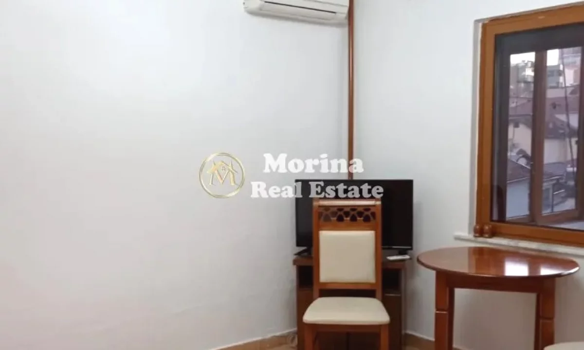 Shtepi ne shitje Apartament ne Tirane, 1+1, Mobilimi Pjeserisht e mobiluar, Pagesa 125,000  Euro.