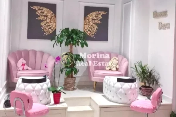 Qera | Ambjent Biznesi | Rruga Myslym Shyri | 800 €/muaj