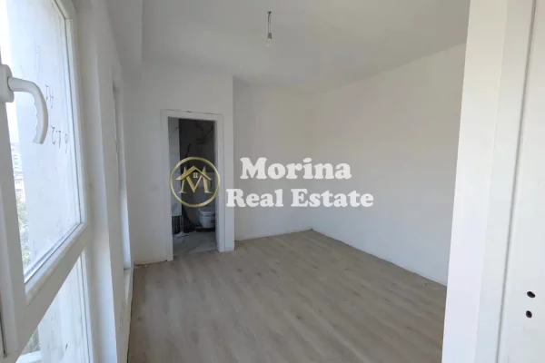 Shtepi ne shitje Apartament ne Tirane, 2+1, Mobilimi Bosh, pa mobiluar, Pagesa 200,000  Euro.
