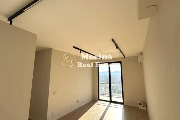 Apartment for rent in Tirana 2+1, Emty