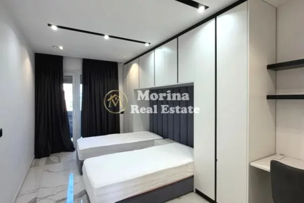 Shtepi ne shitje Apartament ne Tirane, 2+1, Mobilimi E mobiluar, Pagesa 360,000  Euro.