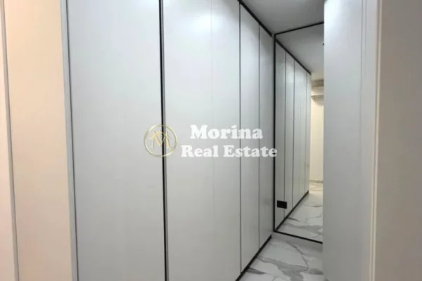 Shtepi ne shitje Apartament ne Tirane, 2+1, Mobilimi E mobiluar, Pagesa 360,000  Euro.
