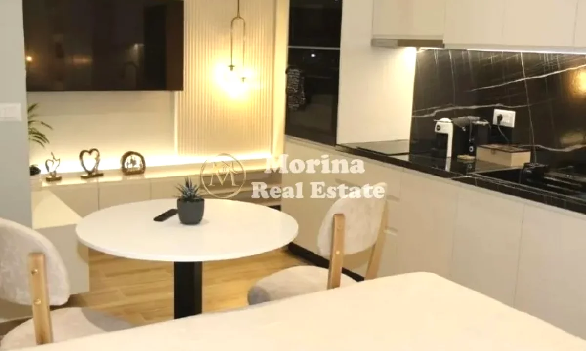 Appartamento in vendita a Tirana Garsoniere, Arredato