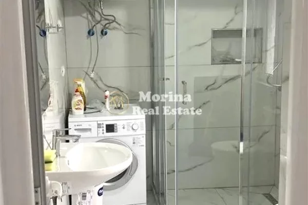 Luxury villas for rent in Tirana 3+1, Emty