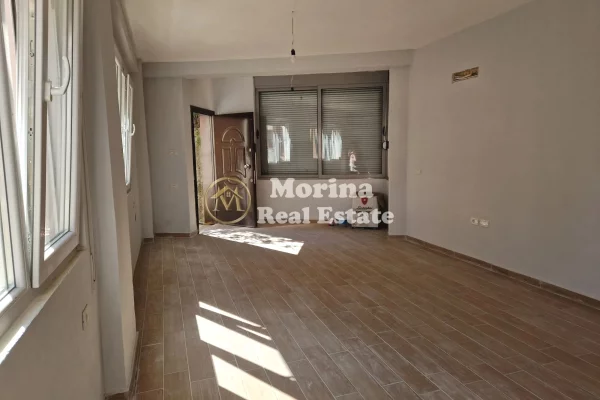 Shtepi ne shitje Apartament ne Tirane, 2+1, Mobilimi Bosh, pa mobiluar, Pagesa 105,000  Euro.