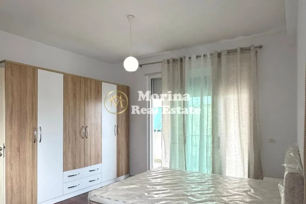 Shtepi ne shitje Apartament ne Tirane, 2+1, Mobilimi E mobiluar, Pagesa 231,250  Euro.