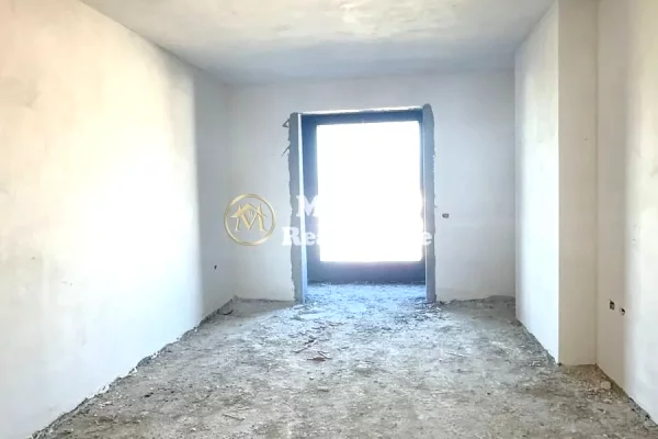 Appartamento in vendita a Tirana 1+1, Vuoto