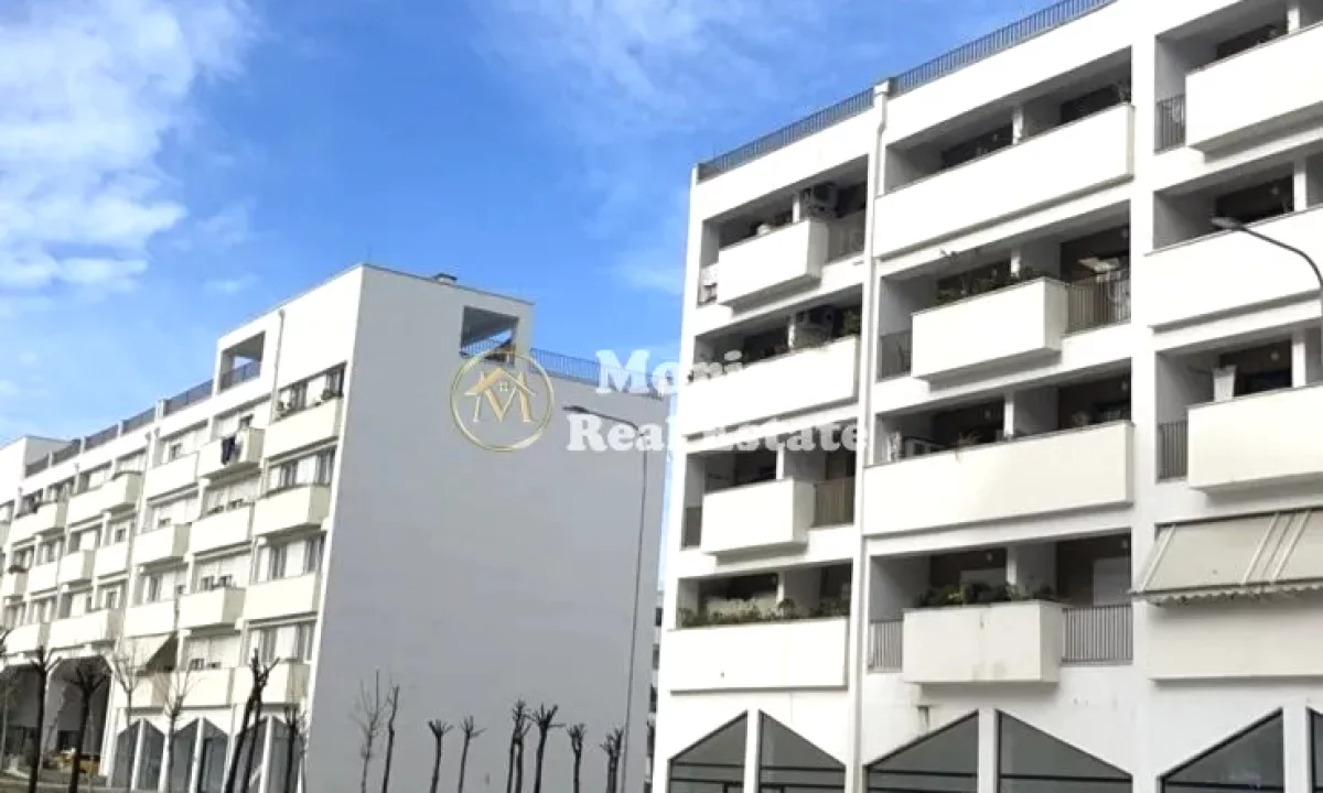 Shtepi ne shitje Apartament ne Tirane, 3+1, Mobilimi Bosh, pa mobiluar, Pagesa 211,150  Euro.