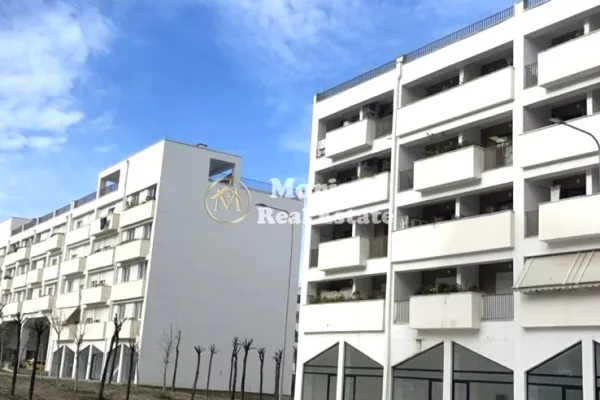 Shitje | Apartament 3 + 1 | Rruga 5 Maji | 211150 €