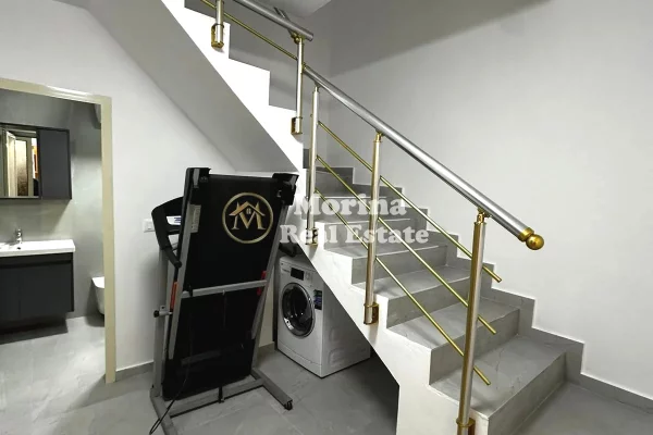 Duplex (casa a 2 piani) in affitto a Tirana 2+1, Arredato