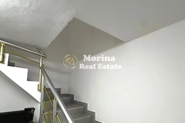 Duplex (casa a 2 piani) in affitto a Tirana 2+1, Arredato
