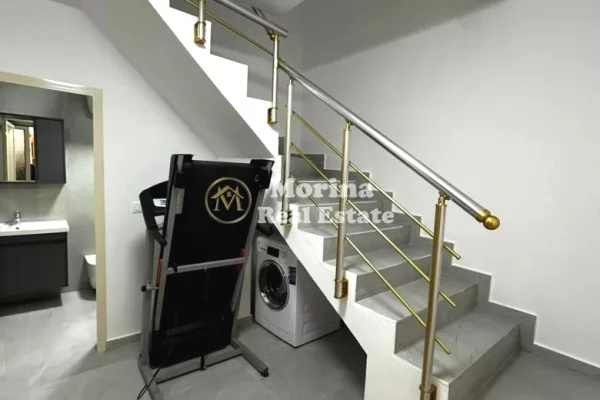 Duplex (casa a 2 piani) in affitto a Tirana 2+1, Arredato