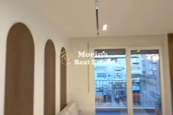 Shtepi me qera Apartament ne Tirane, 1+1, Mobilimi E mobiluar, Pagesa 700  Euro.