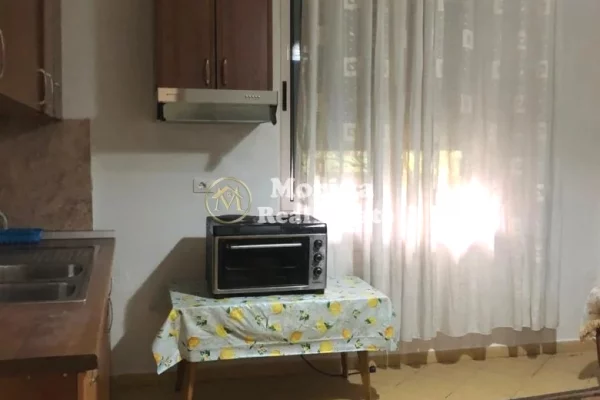 Qera | Apartament 2 + 1 | Rruga e Elbasanit | 350 €/muaj