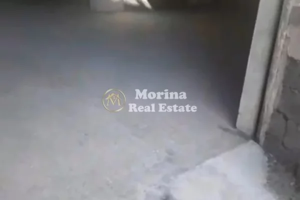 Ambient biznesi me qera 4+1 ne Tirane - 700 Euro