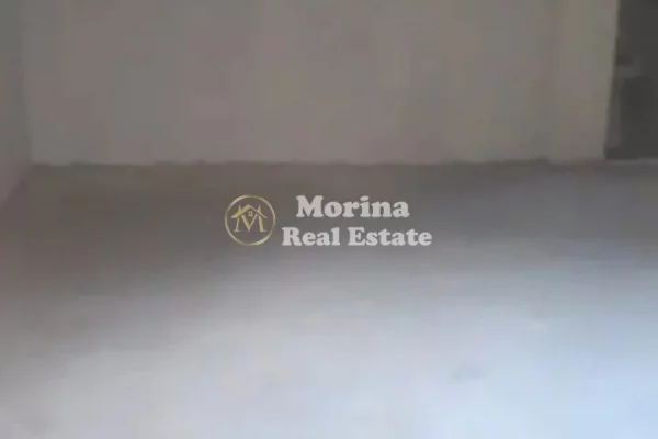 Qera | Magazine | 21 Dhjetori | 700 Euro/muaj