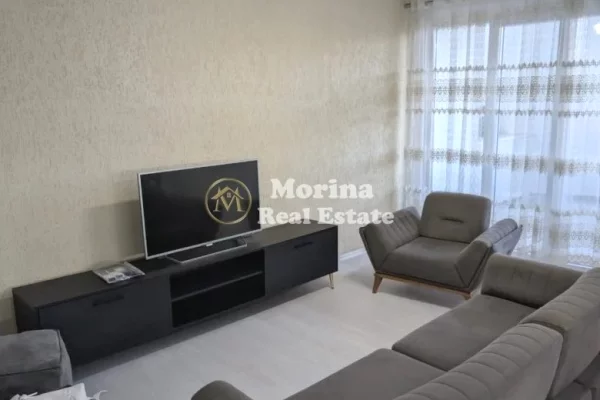 Appartamento in affitto a Tirana 2+1, Arredato