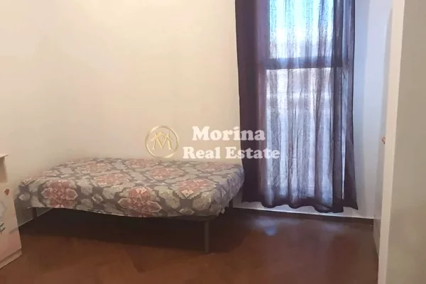 Appartamento in affitto a Tirana 2+1, Arredato