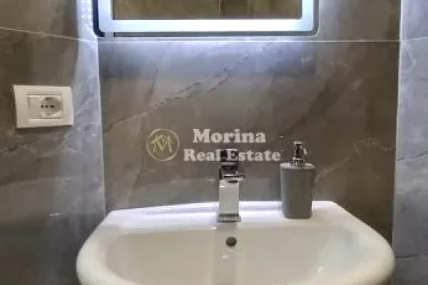 Appartamento in affitto a Tirana Garsoniere, Arredato