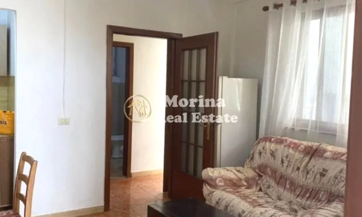 Shtepi me qera Shtepi Private ne Tirane, 1+1, Mobilimi E mobiluar, Pagesa 280  Euro.
