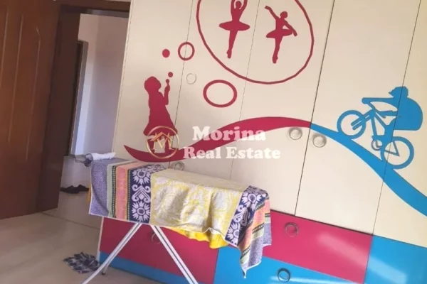 Appartamento in affitto a Tirana 2+1, Arredato