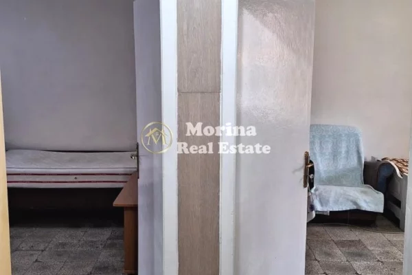 Shtepi me qera Apartament ne Tirane, 1+1, Mobilimi E mobiluar, Pagesa 280  Euro.