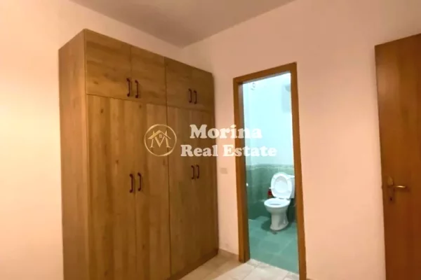 Appartamento in affitto a Tirana 2+1, Vuoto