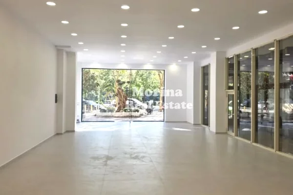 Business Property in Sale 1+1 in Tirana - 1,164,000 Euro