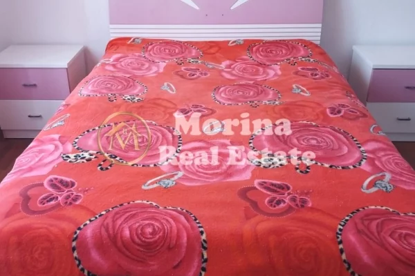 Shtepi me qera Apartament ne Tirane, 2+1, Mobilimi E mobiluar, Pagesa 350  Euro.