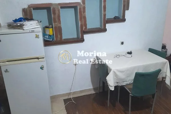 Casa privata/Indipendente in affitto a Tirana 1+1, Arredato