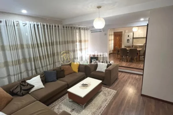 Shtepi me qera Apartament ne Tirane, 3+1, Mobilimi E mobiluar, Pagesa 600  Euro.