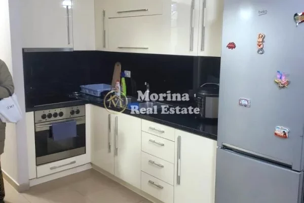 Appartamento in affitto a Tirana 1+1, Arredato