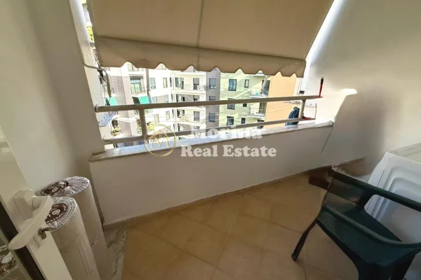 Appartamento in affitto a Tirana 1+1, Arredato