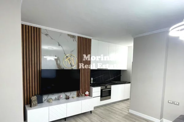 Shtepi me qera Apartament ne Tirane, 1+1, Mobilimi E mobiluar, Pagesa 800  Euro.