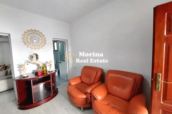 Casa privata/Indipendente in affitto a Tirana 2+1, Arredato