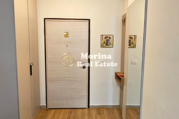 Appartamento in affitto a Tirana 2+1, Arredato