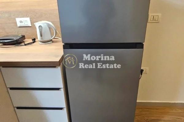 Appartamento in affitto a Tirana 2+1, Arredato