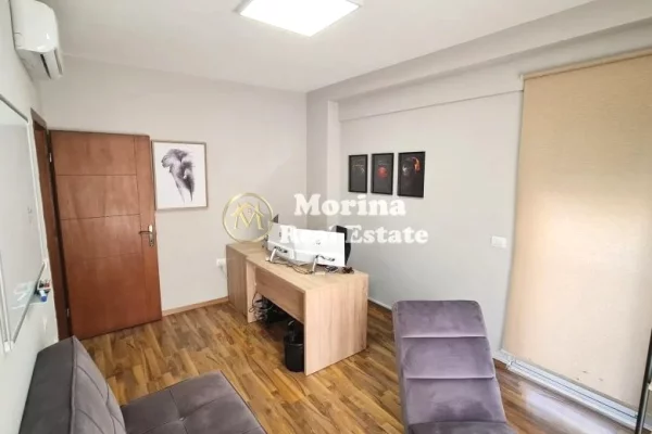 Ambient biznesi me qera 3+1 ne Tirane - 1,650 Euro