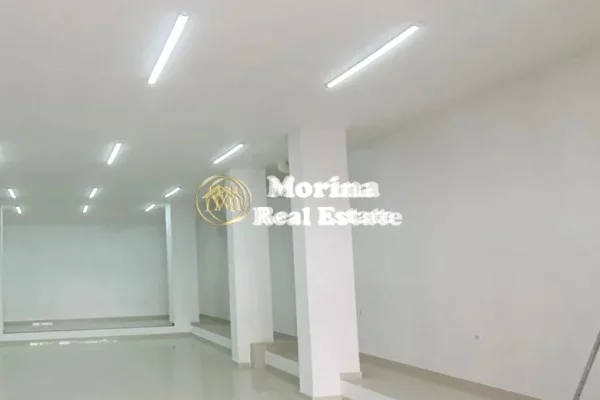 Qera | Ambjent Biznesi | Rruga 5 Maji | 1400 Euro/muaj