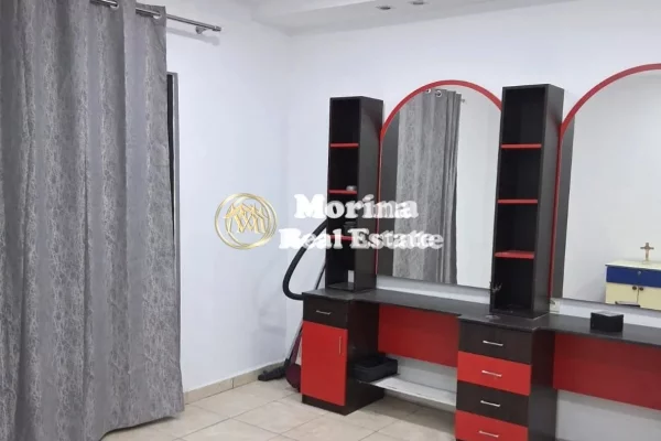 Shtepi me qera Shtepi Private ne Tirane, 3+1, Mobilimi E mobiluar, Pagesa 500  Euro.